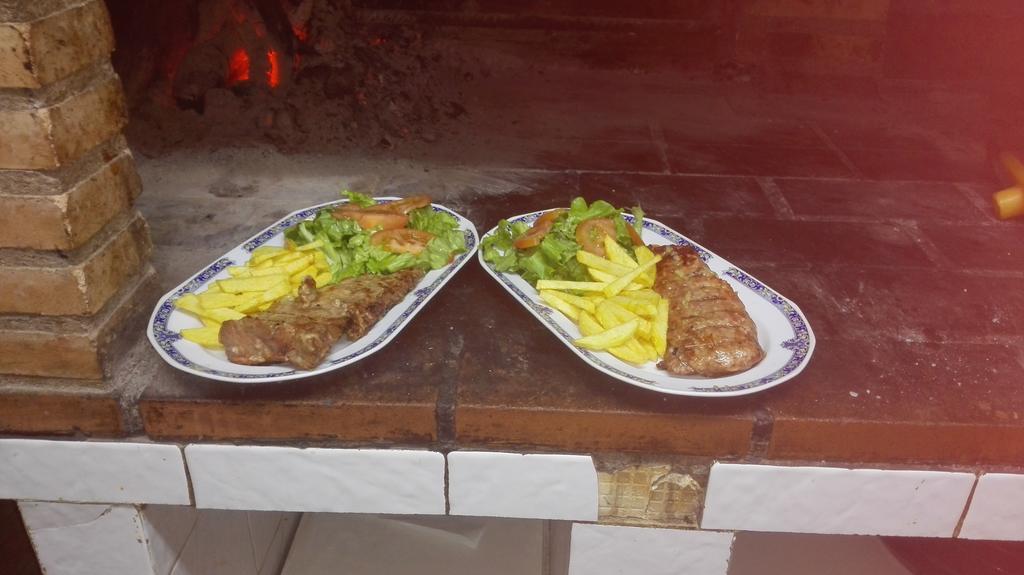 Hostal Restaurante El Final El Cabaco Εξωτερικό φωτογραφία