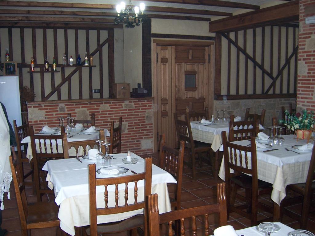 Hostal Restaurante El Final El Cabaco Εξωτερικό φωτογραφία
